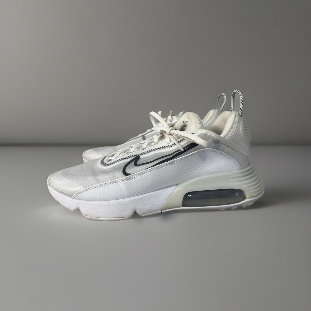 Nike Air Max Women's 9.5 2090‎ CK2612.100 Athletic Sneakers White Grey